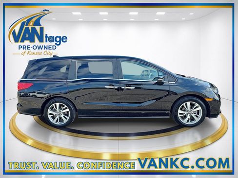 Used 2022 Honda Odyssey Touring image 5