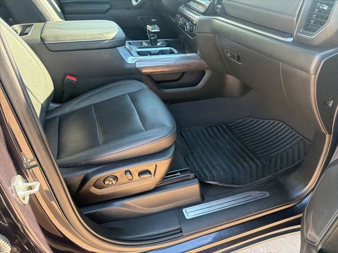 Used 2023 Chevrolet Silverado 1500 LTZ image 29