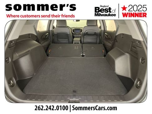 Used 2024 GMC Terrain SLT w/ Elevation Edition AWD/4WD image 28