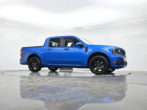 New 2025 Ford Maverick Lobo image 32