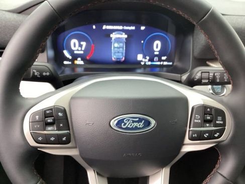 New 2026 Ford Explorer Active image 45