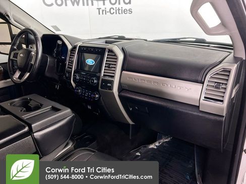 Used 2017 Ford F350 Lariat w/ Lariat Ultimate Package image 30