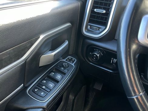 Used 2024 RAM 2500 Big Horn image 21