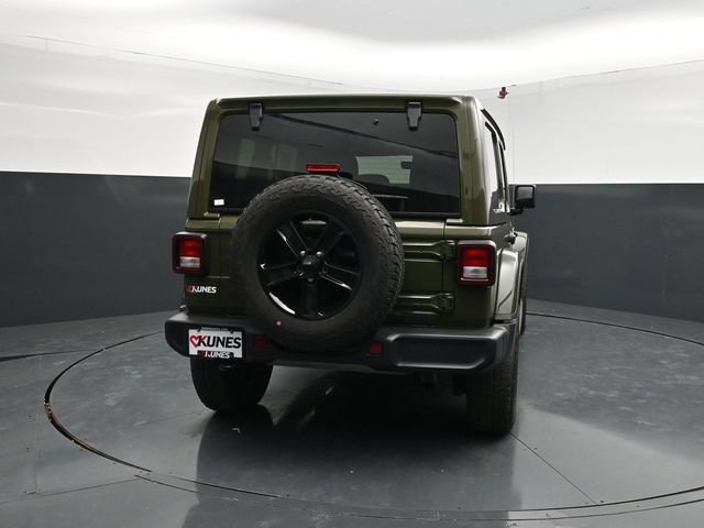 Used 2023 Jeep Wrangler Unlimited Sahara AWD/4WD image 8