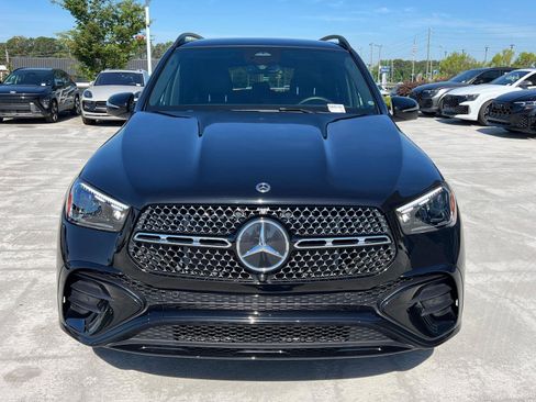 Used 2025 Mercedes-Benz GLE 350 4MATIC image 2