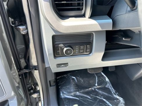 New 2025 Ford F350 XLT w/ FX4 Off-Road Package image 22