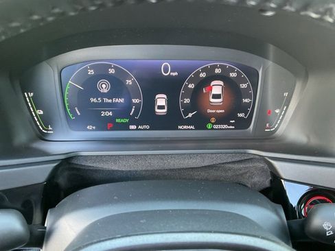 Used 2024 Honda Accord Sport image 28