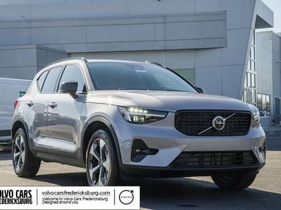 New 2026 Volvo XC40 B5 Plus w/ Protection Package Premier