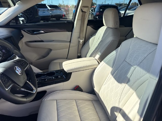 Used 2021 Buick Envision Avenir w/ Technology Package II AWD/4WD image 13