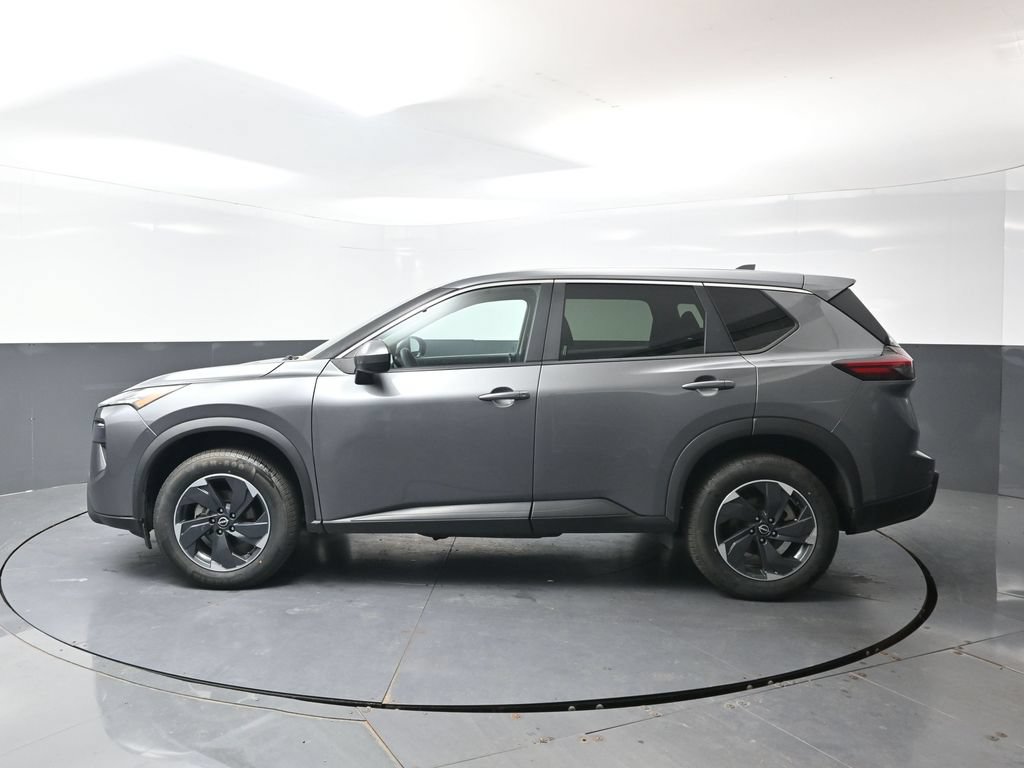 Used 2024 Nissan Rogue SV FWD image 10