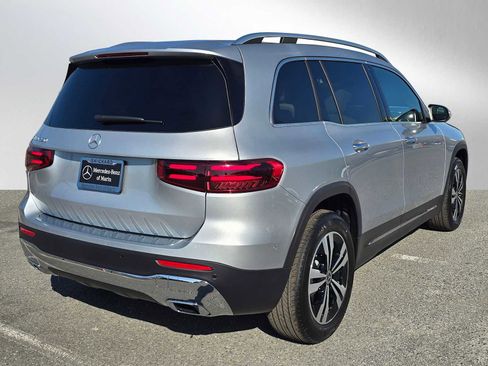 New 2026 Mercedes-Benz GLB 250 image 3