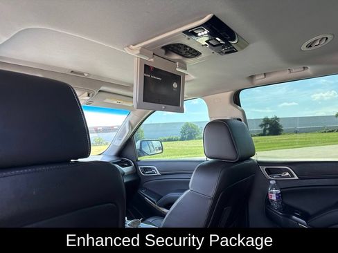 Used 2016 GMC Yukon Denali w/ Open Road Package AWD/4WD image 5