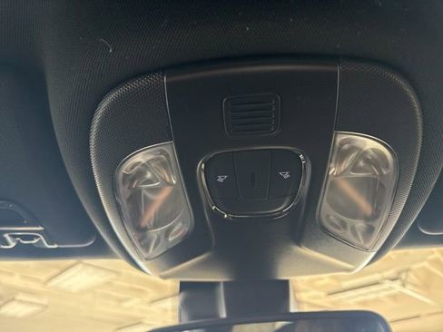 New 2026 Jeep Compass Latitude image 42