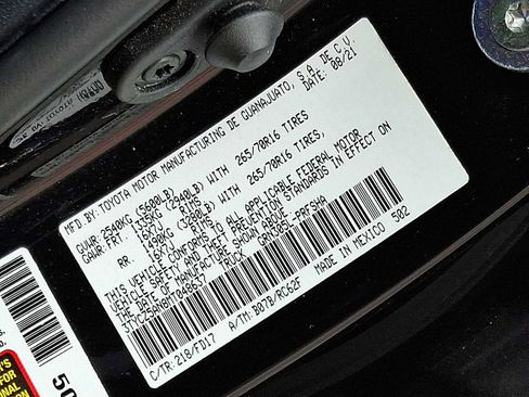 Used 2021 Toyota Tacoma TRD Off-Road image 36