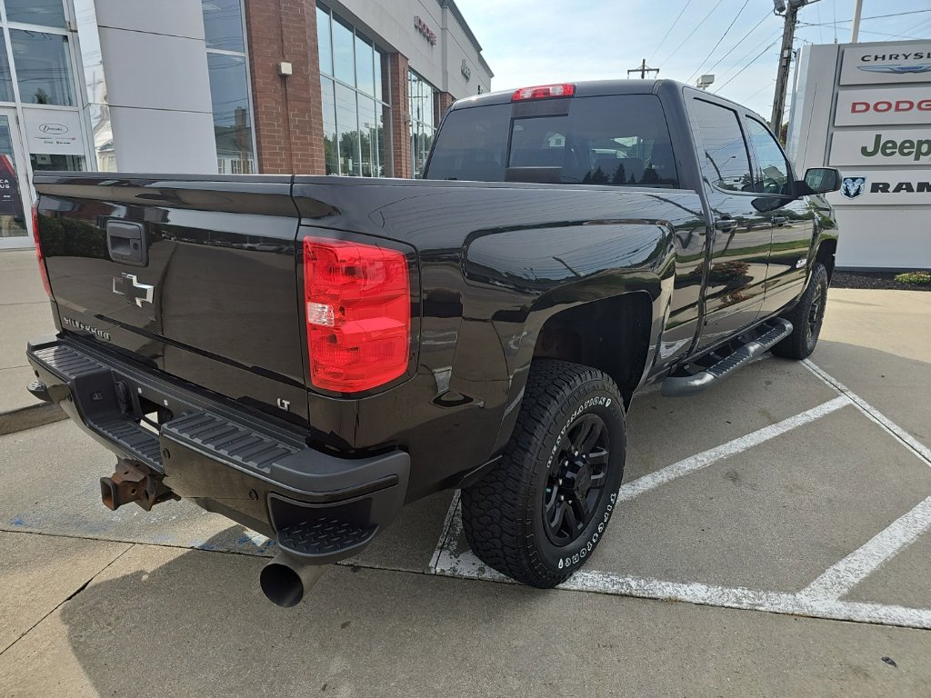Used 2018 Chevrolet Silverado 2500 LT w/ Midnight Edition AWD/4WD image 18