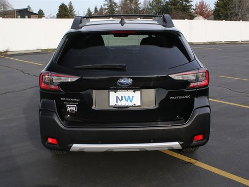 Used 2024 Subaru Outback Limited image 29