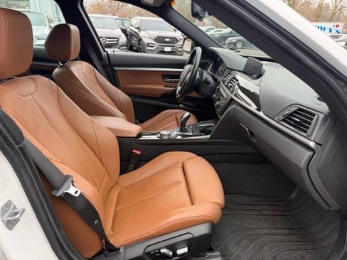 Used 2016 BMW 328i Gran Turismo xDrive image 6