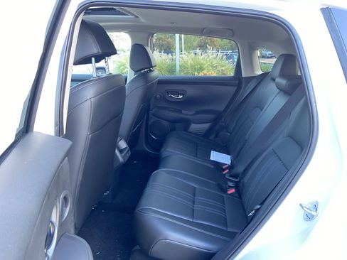 New 2026 Honda HR-V EX-L image 46