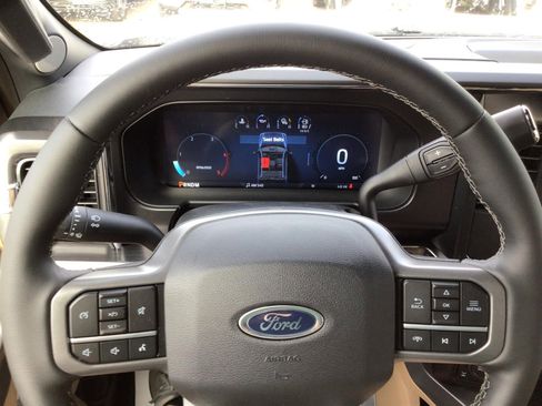 New 2026 Ford F250 Lariat w/ Chrome Package AWD/4WD image 15