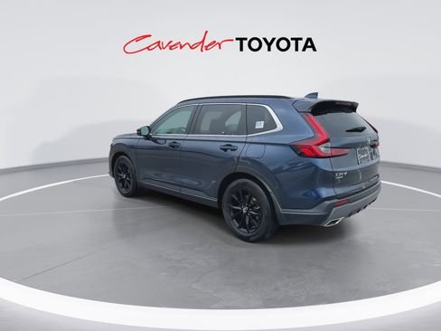 Used 2025 Honda CR-V Sport-L image 6