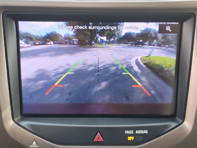 Used 2013 Lincoln MKX FWD image 20