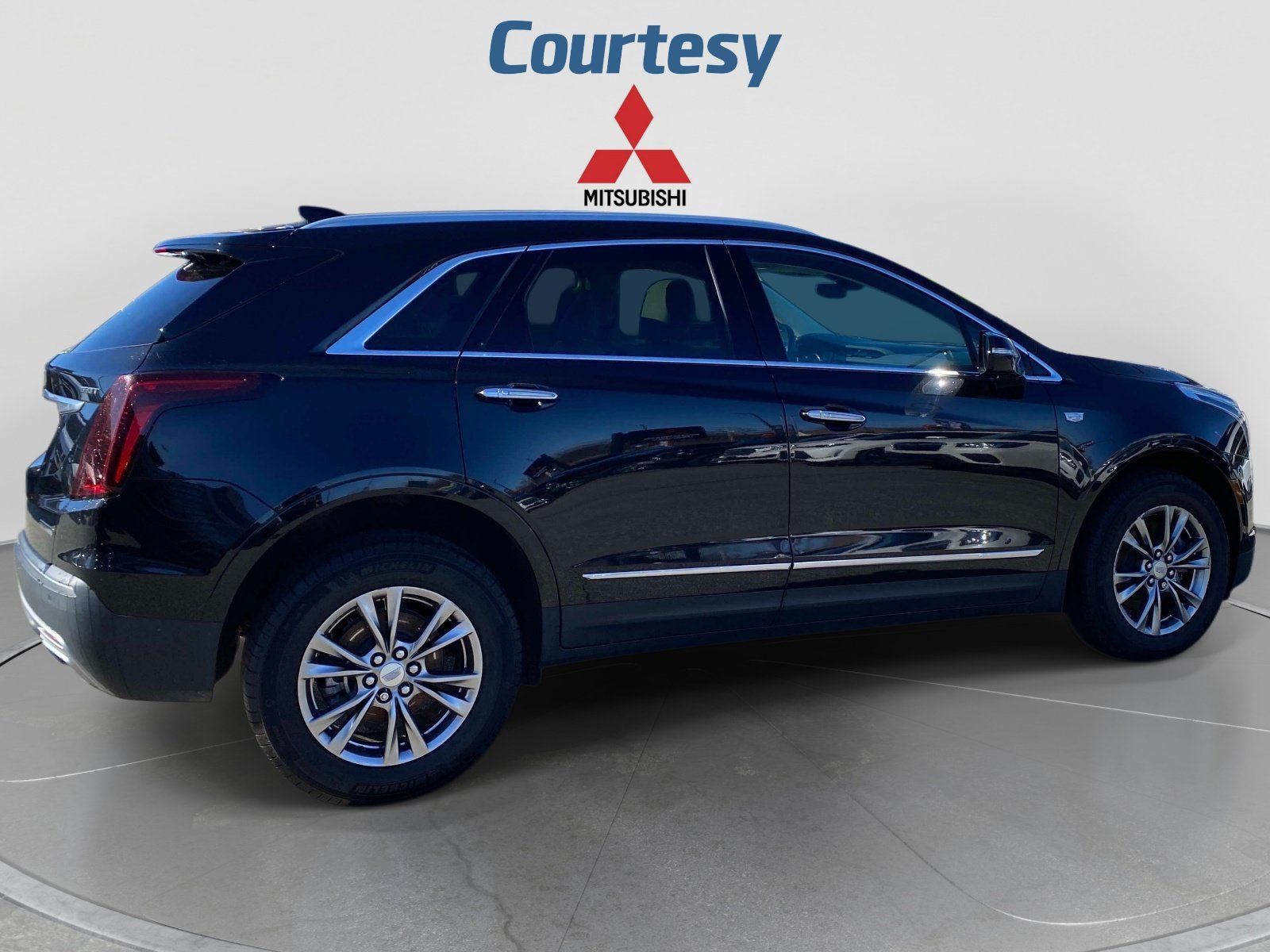 Used 2021 Cadillac XT5 Premium Luxury AWD/4WD image 6