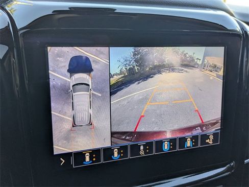 Used 2020 Chevrolet Traverse High Country w/ LPO, Cargo Package image 23