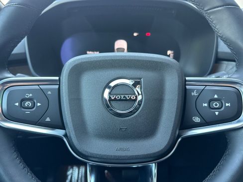 Used 2023 Volvo C40 P8 Recharge Ultimate AWD/4WD image 26