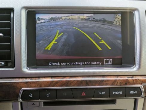 Used 2015 Jaguar XF Portfolio image 25