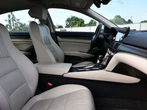 Used 2020 Honda Accord EX-L image 33