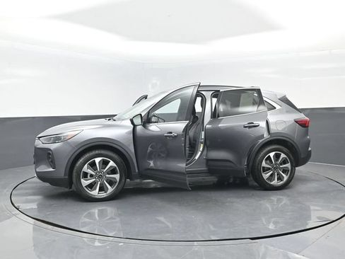 Certified 2024 Ford Escape Platinum AWD/4WD image 27