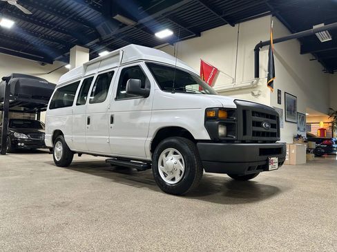 Used 2013 Ford E-150 and Econoline 150 w/ PWR Group image 6