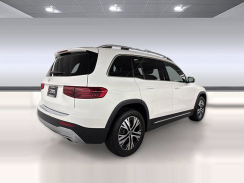 Certified 2026 Mercedes-Benz GLB 250 image 9