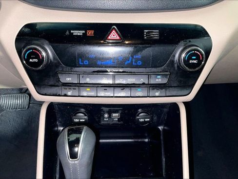 Used 2017 Hyundai Tucson SE Plus FWD image 30