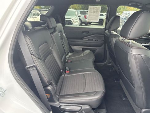 Used 2026 Nissan Pathfinder Rock Creek AWD/4WD image 20