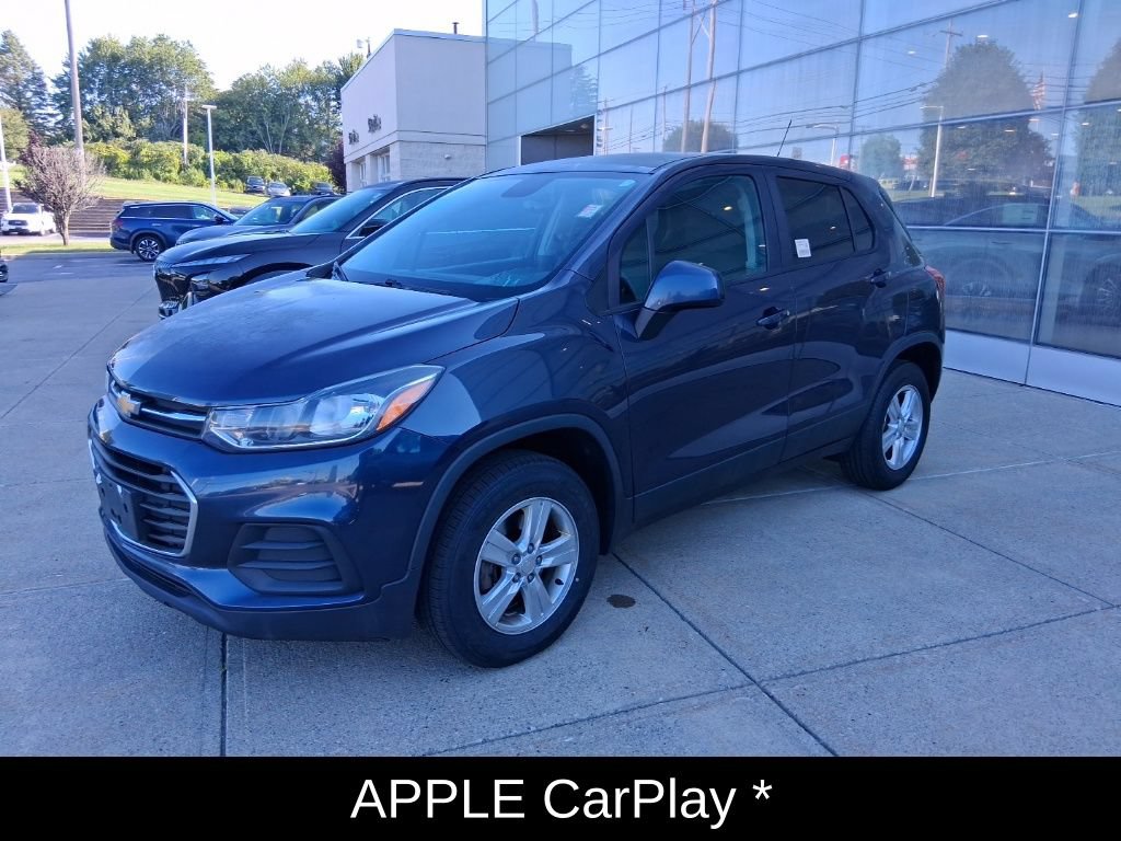 Used 2019 Chevrolet Trax LS w/ Tint and Cruise Package AWD/4WD image 8