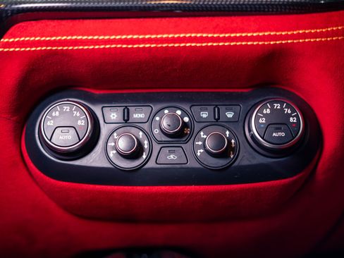 Used 2015 Ferrari F12 Berlinetta RWD image 16