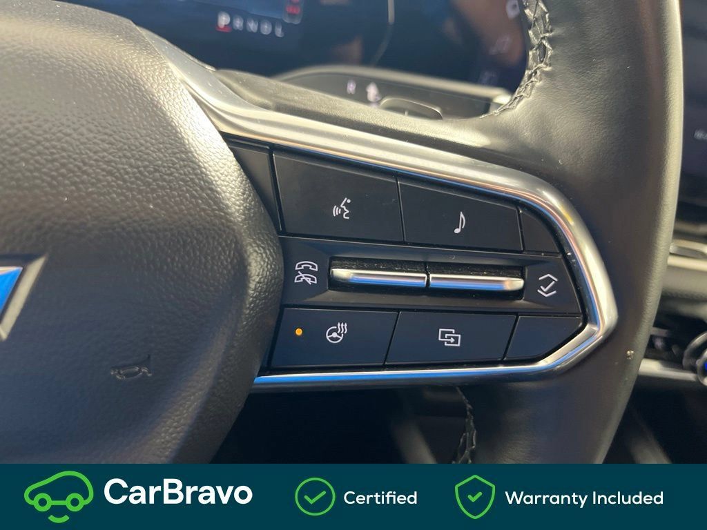 Used 2025 Chevrolet Equinox LT w/ Convenience Package II FWD image 26