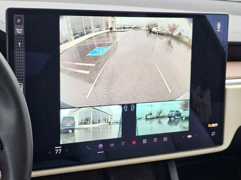 Used 2024 Tesla Model X Base image 46