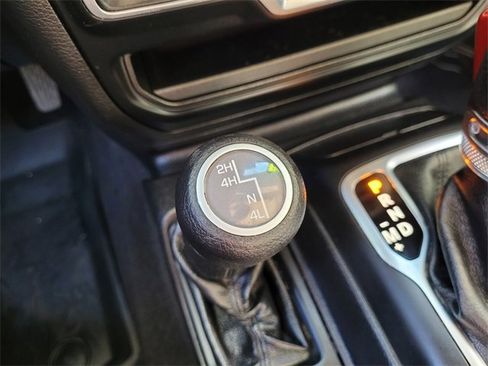 Certified 2021 Jeep Gladiator Sport image 26