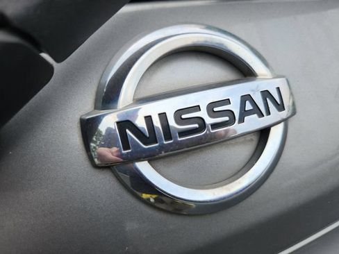Used 2015 Nissan Versa Note SV FWD image 22