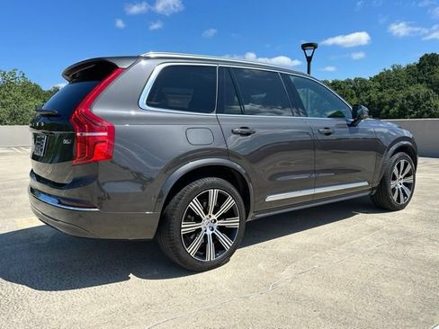 Certified 2023 Volvo XC90 B6 Ultimate AWD/4WD image 9