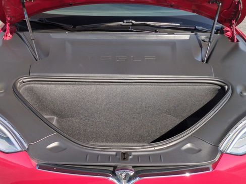 Used 2020 Tesla Model S Long Range Plus image 21