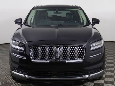 Used 2023 Lincoln Nautilus Reserve AWD/4WD image 13