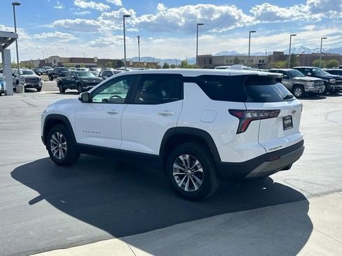 Certified 2025 Chevrolet Equinox LT image 20