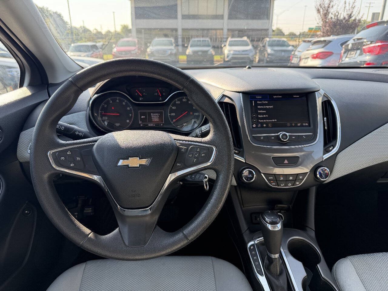 Used 2019 Chevrolet Cruze LT FWD image 18
