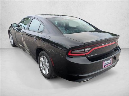 Used 2022 Dodge Charger SXT w/ Leather Interior Group RWD image 7