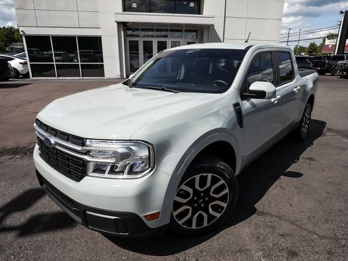 Used 2023 Ford Maverick Lariat w/ Lariat Luxury Package AWD/4WD image 8