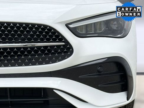 Used 2026 Mercedes-Benz CLE 300 4MATIC Cabriolet image 11