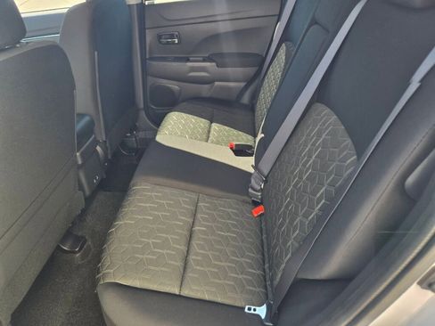 Used 2026 Mitsubishi Outlander Sport LE AWD/4WD image 13